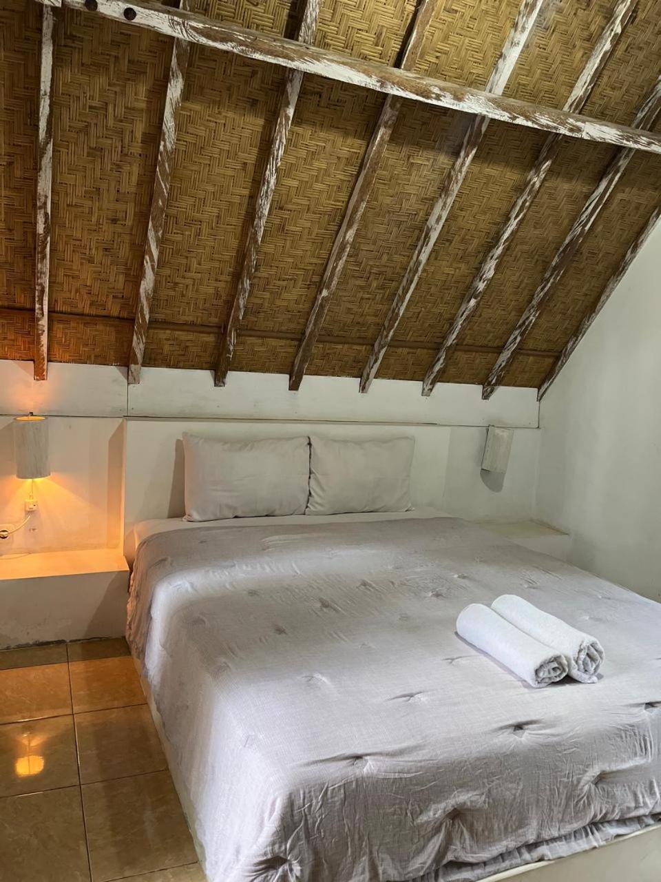 Alam Kowang Villa Tejakula Buitenkant foto
