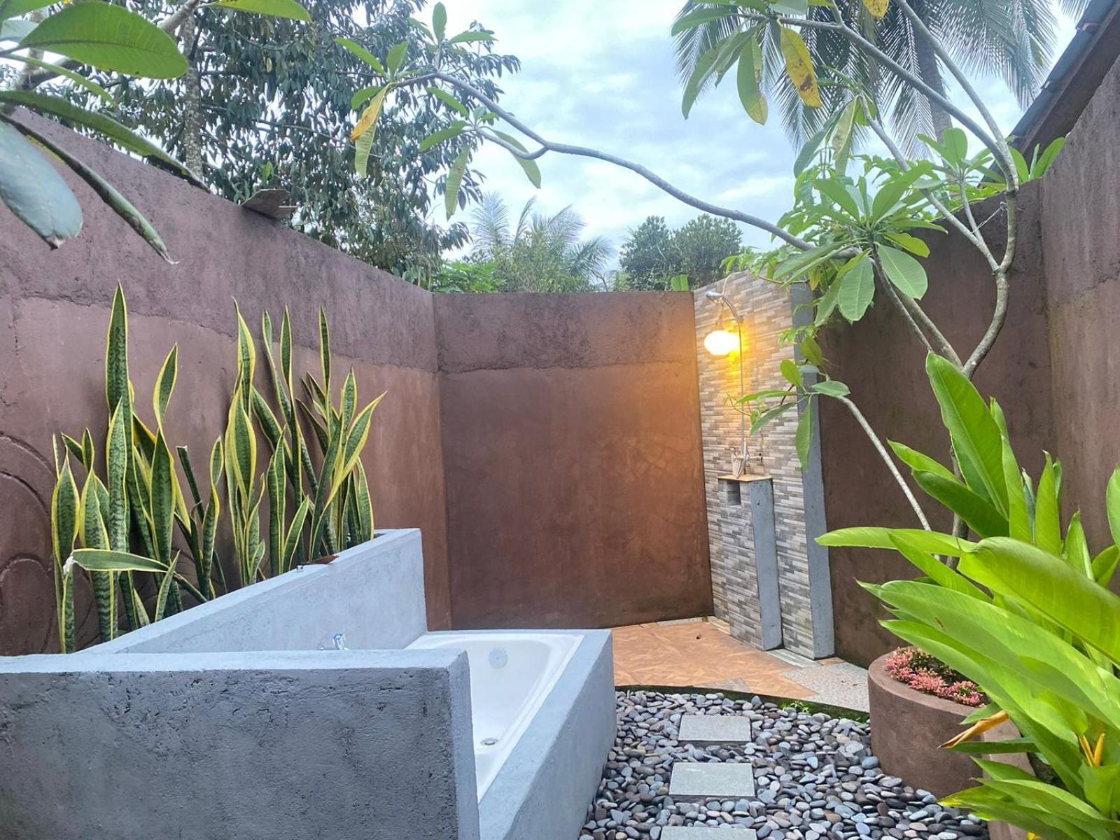 Alam Kowang Villa Tejakula Buitenkant foto