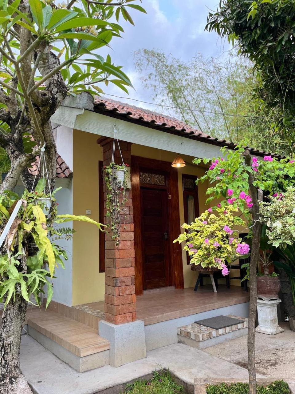 Alam Kowang Villa Tejakula Buitenkant foto